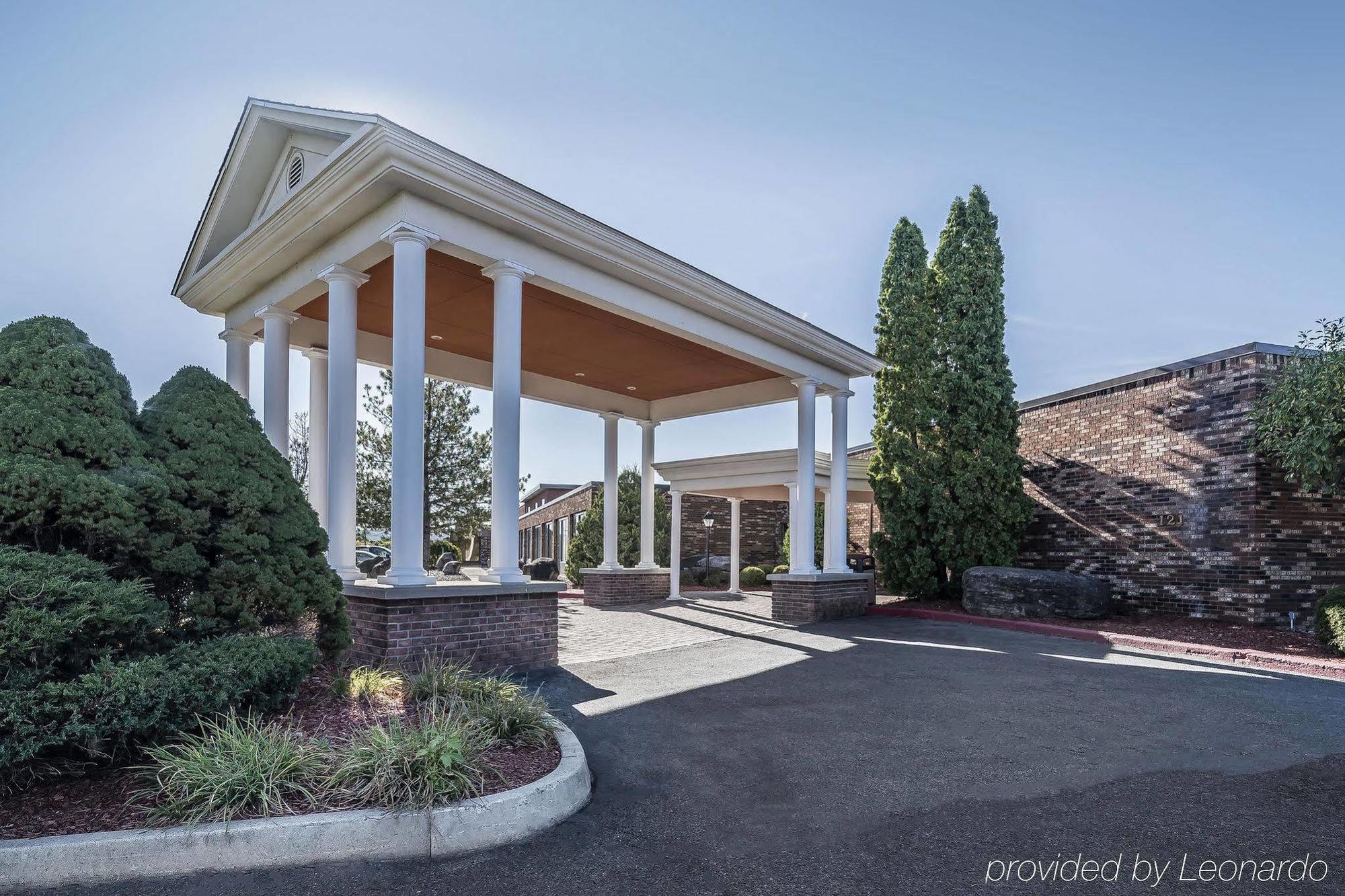 The Inn At Cobleskill Exterior foto